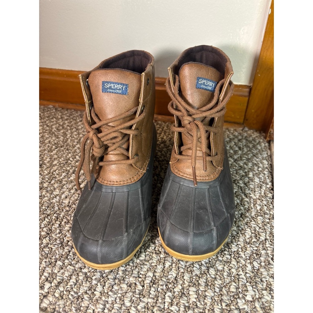 Boys Sperry Boots size 4